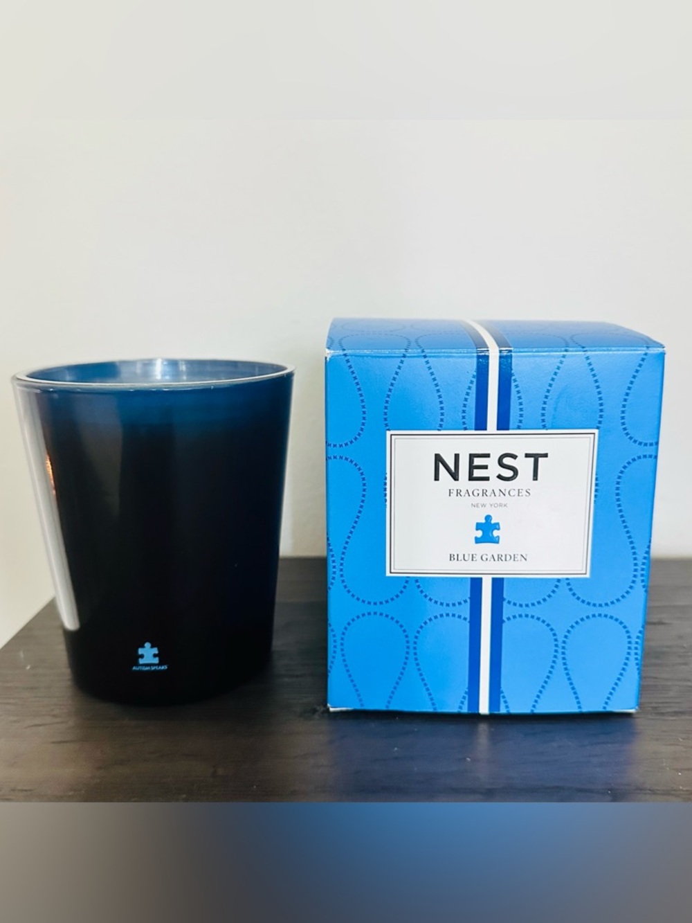 NEST Fragrances Blue Garden Scented Candle - Blue